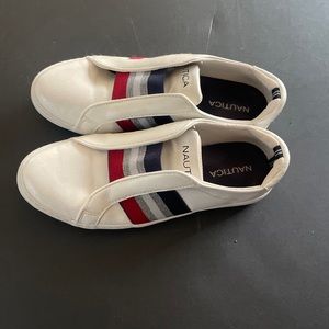 Nautica Casual Leather Sneakers Women's 7.5 White Navy/ Red/ Silver